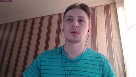 Snapshot of darienlarge chatting on February 25, 2025, 2:44 pm darienlarge online show from February 25, 2025, 2:44 pm