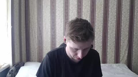 Snapshot of darienlarge chatting on March 11, 2025, 10:40 am darienlarge online show from March 11, 2025, 10:40 am