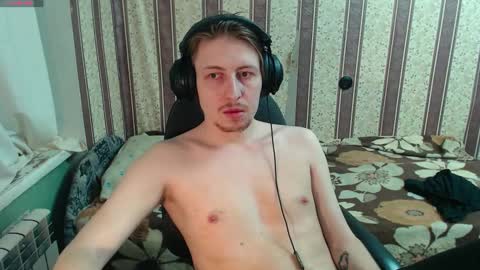 Snapshot of darienlarge chatting on October 13, 2025, 2:44 am darienlarge online show from October 13, 2025, 2:44 am