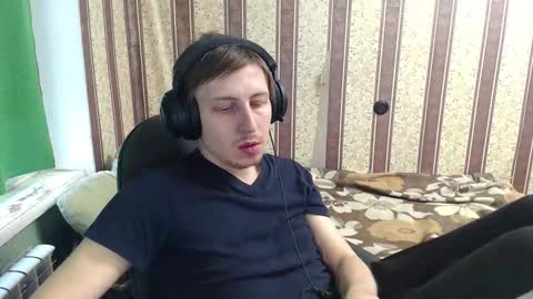 Snapshot of darienlarge chatting on November 1, 2025, 9:00 am darienlarge online show from November 1, 2025, 9:00 am