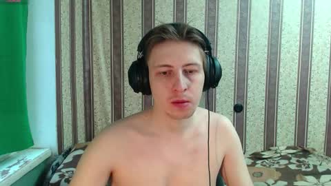 Snapshot of darienlarge chatting on November 18, 2025, 11:03 am darienlarge online show from November 18, 2025, 11:03 am