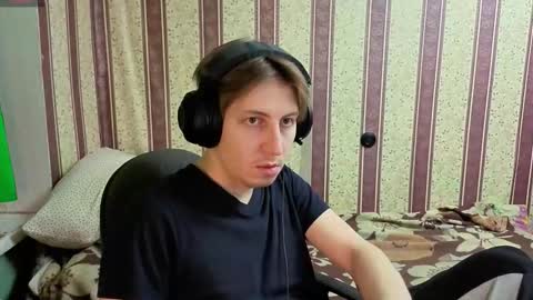 darienlarge online show from December 18, 2025, 2:34 pm