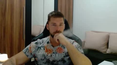 darius_94 online show from February 6, 2026, 5:45 am