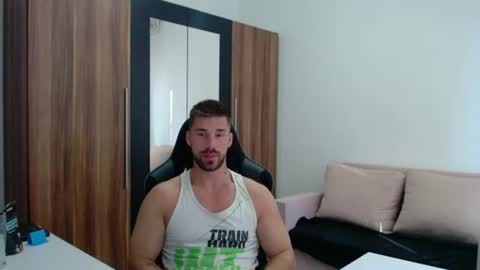 darius_94 online show from July 1, 2026, 6:26 am