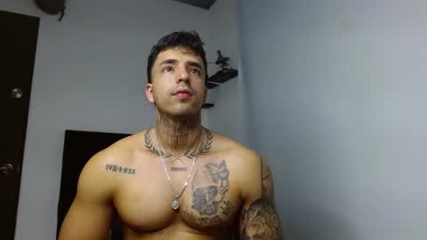 Darius Phoenix  online show from February 2, 2026, 11:14 pm