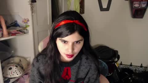 Moony online show from December 5, 2024, 5:48 am