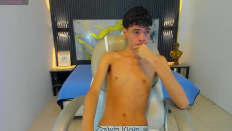 Snapshot of dark_desiree18 chatting on January 11, 2026, 12:54 pm DARCK online show from January 11, 2026, 12:54 pm