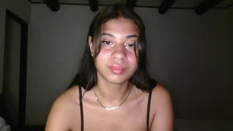 Snapshot of dark_enchantress_ chatting on September 15, 2025, 11:16 pm Sofia online show from September 15, 2025, 11:16 pm