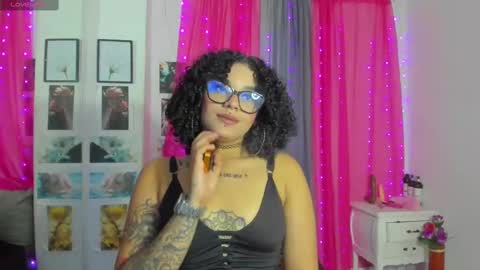 dark_flama online show from October 15, 2025, 12:05 pm