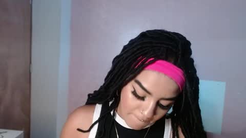 dark_flama online show from March 28, 2026, 1:49 am