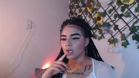 dark_flama online show from July 14, 2026, 2:05 am
