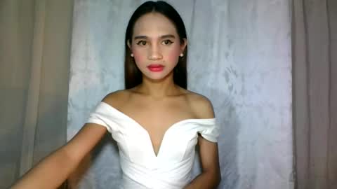 Snapshot of dark_hurohuro19 chatting on December 25, 2024, 2:14 am LIANNA online show from December 25, 2024, 2:14 am