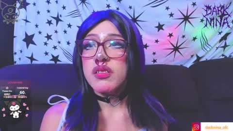 dark_nina__ online show from April 16, 2026, 2:45 am