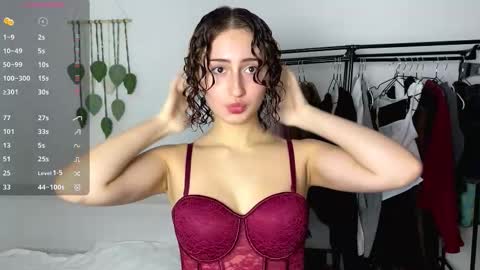 Snapshot of dark_project chatting on October 31, 2025, 7:20 am Emily online show from October 31, 2025, 7:20 am