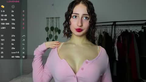 Snapshot of dark_project chatting on November 7, 2025, 7:30 am Emily online show from November 7, 2025, 7:30 am