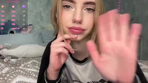 Darkside online show from October 28, 2025, 8:18 am