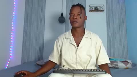 Snapshot of dark_stallionx chatting on November 21, 2025, 7:01 pm Chris online show from November 21, 2025, 7:01 pm