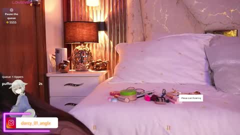 Angel Darcy  online show from March 5, 2026, 11:23 pm