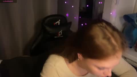 darkcharm1 online show from November 16, 2025, 5:24 am