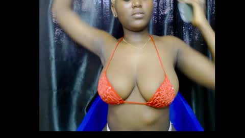 sexygal online show from December 1, 2025, 3:17 pm