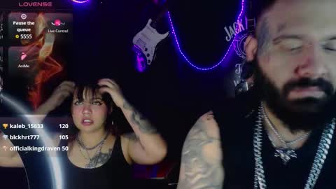 Snapshot of darkclothes chatting on October 18, 2025, 8:59 am darkclothes online show from October 18, 2025, 8:59 am