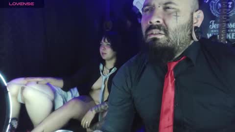 Snapshot of darkclothes chatting on October 31, 2025, 6:47 am darkclothes online show from October 31, 2025, 6:47 am