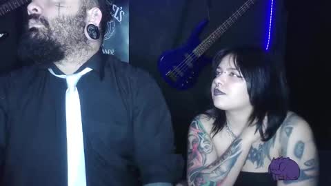 Snapshot of darkclothes chatting on November 23, 2025, 1:16 am darkclothes online show from November 23, 2025, 1:16 am