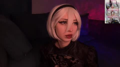 Yuu online show from October 5, 2025, 7:12 pm