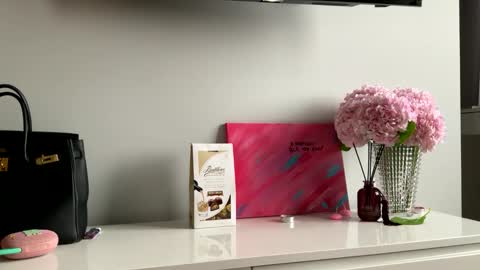 darklunaa18 online show from November 10, 2025, 9:30 am