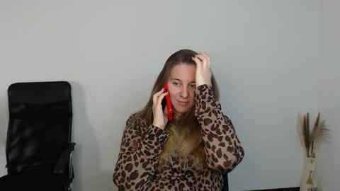 Anna online show from November 13, 2025, 2:27 pm