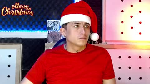DARKO0717 online show from December 24, 2024, 3:58 pm