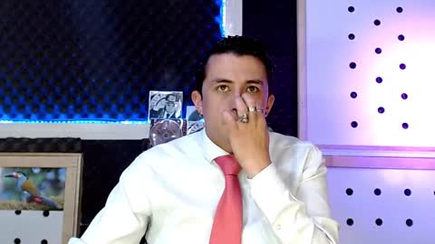 DARKO0717 online show from January 7, 2025, 5:42 pm