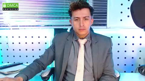 DARKO0717 online show from October 5, 2025, 1:09 pm