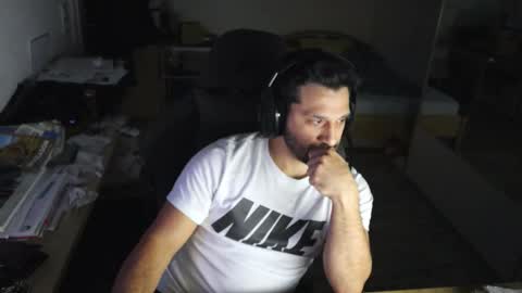 darkschneider_ online show from October 5, 2025, 9:34 pm