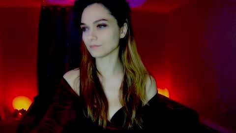 Snapshot of darkskullmistress chatting on January 21, 2025, 3:48 am roseredgoddess online show from January 21, 2025, 3:48 am
