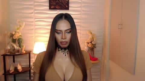 Snapshot of darksoul_mistress chatting on December 5, 2024, 3:39 pm HAPPY BIRTHDAY MISTRESS MADRIANA online show from December 5, 2024, 3:39 pm