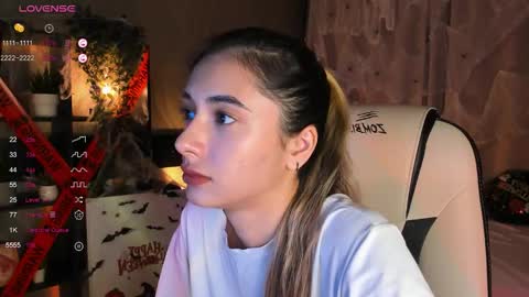 Belle online show from October 17, 2025, 4:15 am