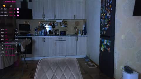 Snapshot of darlina_ryan chatting on April 24, 2026, 4:42 pm Darlina online show from April 24, 2026, 4:42 pm