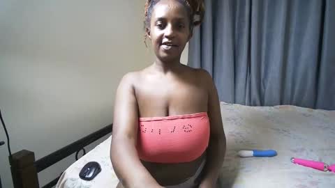 Snapshot of darlqueen chatting on February 17, 2026, 6:47 pm darlqueen online show from February 17, 2026, 6:47 pm