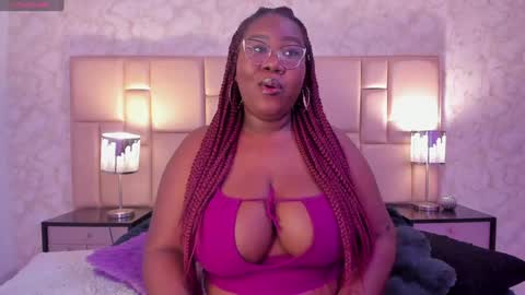 Snapshot of darnellqueen chatting on January 14, 2025, 4:25 am Darnell Queen online show from January 14, 2025, 4:25 am