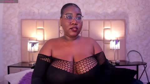 Snapshot of darnellqueen chatting on February 6, 2025, 7:02 am Darnell Queen online show from February 6, 2025, 7:02 am