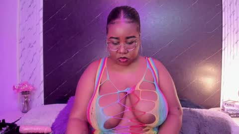 Snapshot of darnellqueen chatting on September 18, 2025, 3:52 am Darnell Queen online show from September 18, 2025, 3:52 am