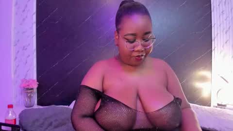 Snapshot of darnellqueen chatting on November 15, 2025, 5:49 am Darnell Queen online show from November 15, 2025, 5:49 am