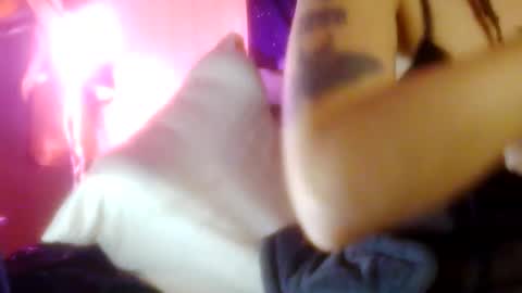 darnette_daisy online show from May 11, 2026, 8:53 am