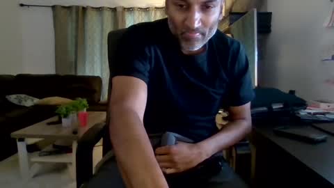 Snapshot of darryl43321 chatting on October 1, 2025, 8:15 pm darryl43321 online show from October 1, 2025, 8:15 pm