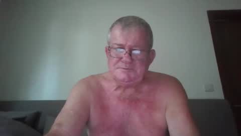 darwincock online show from May 12, 2026, 1:14 am