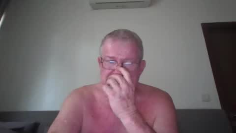 darwincock online show from May 13, 2026, 1:58 am