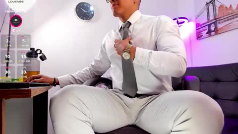 Dash online show from October 18, 2025, 12:50 pm