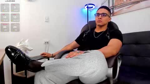 Dash online show from October 26, 2025, 12:55 pm