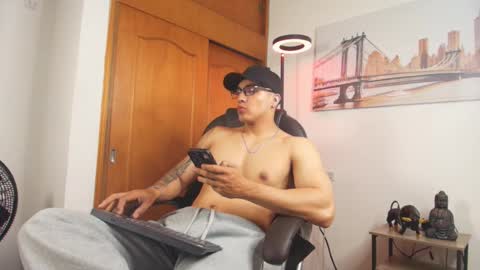 Dash online show from March 5, 2026, 12:12 pm